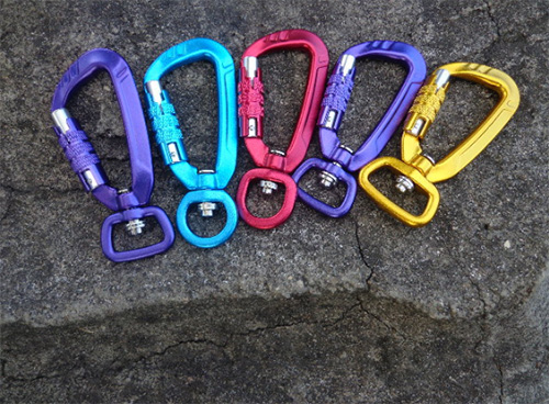 The magical effect of carabiner1
